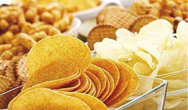 苏打饼干|胃不好的人,2种食物当零食吃,肠胃或许会舒服一些