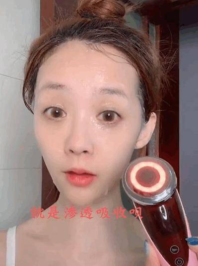 美容39岁张柏芝自爆皮肤好，是因为一星期不洗脸，背地里却偷偷用它
