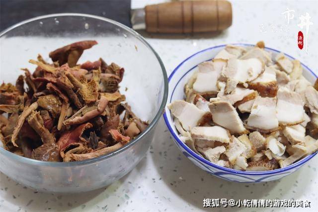 买点|菜市场碰上这蘑菇别放过,买点和五花肉一起炒,味道太香了