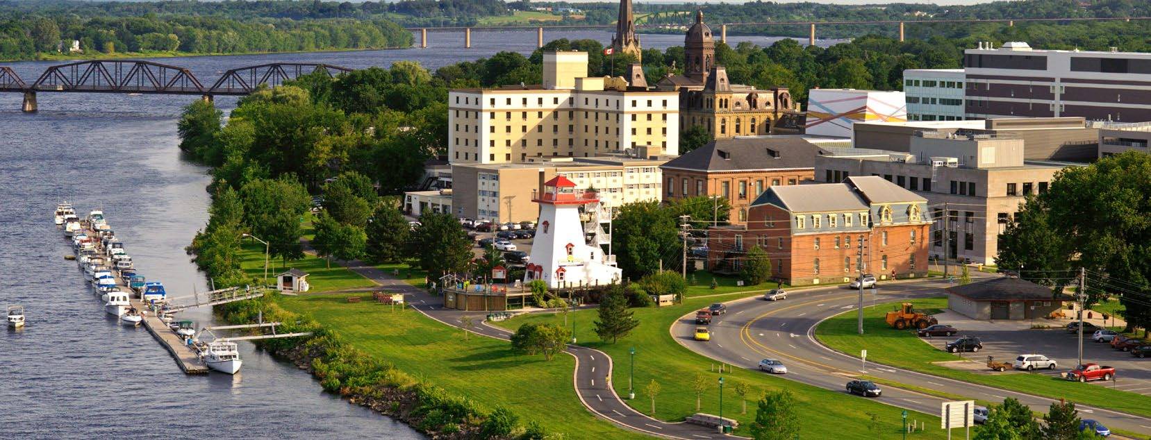 新布伦瑞克省: 弗雷德里克顿基督教学院 fredericton