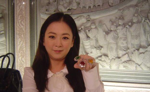 她曾是琼女郎出身,美貌不输王艳林心如,如今57岁依旧大方优雅_赵永馨