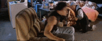 壮汉|这部电影真敢说，好莱坞的俗套设定被吐槽个遍，成龙他都不放过