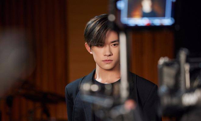 易烊千玺的电影总票房 78dcd1e6dc5c4c5f8bf5540bcdd0890d.jpeg