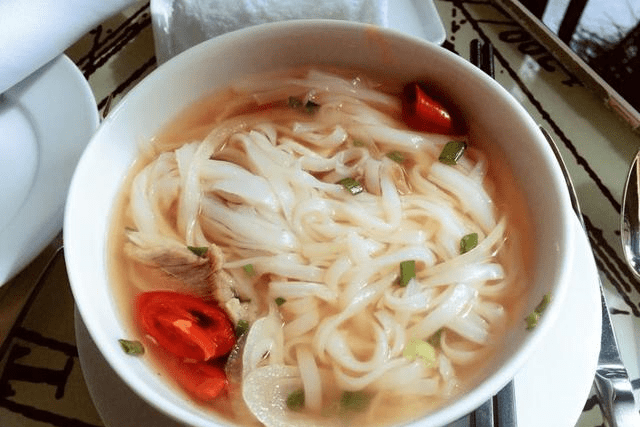 煎餅|越南人一般早餐吃什么？