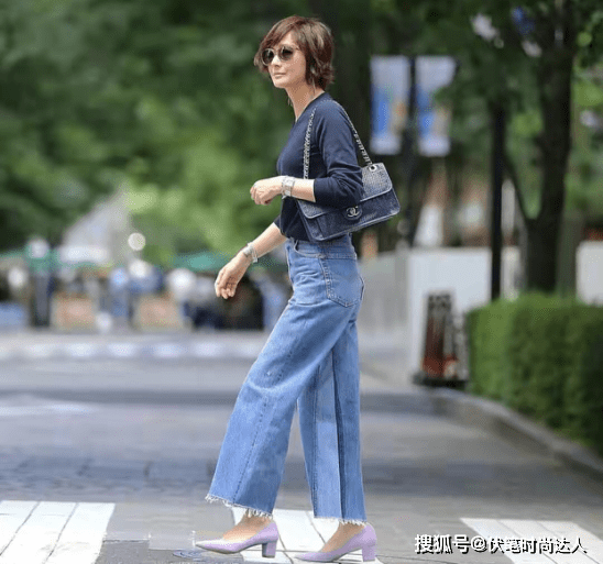 富冈 中年女人别轻易服老！跟富冈佳子学简约搭配，优雅大气特年轻