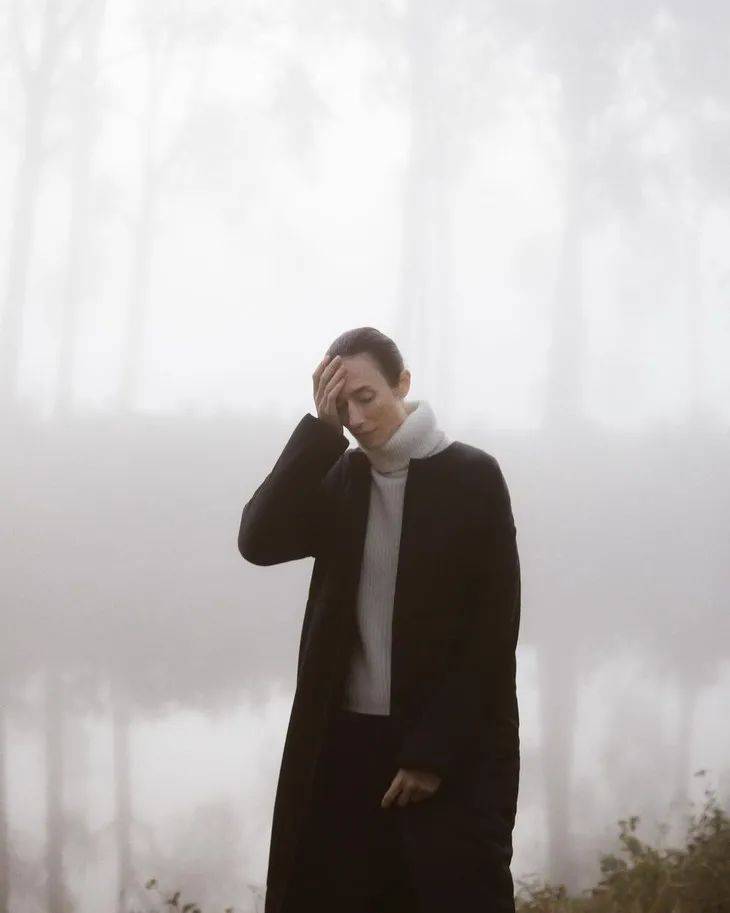 大嫂 下周穿什么 | 大嫂实力演绎，露腿的冬季穿搭都是耍流氓