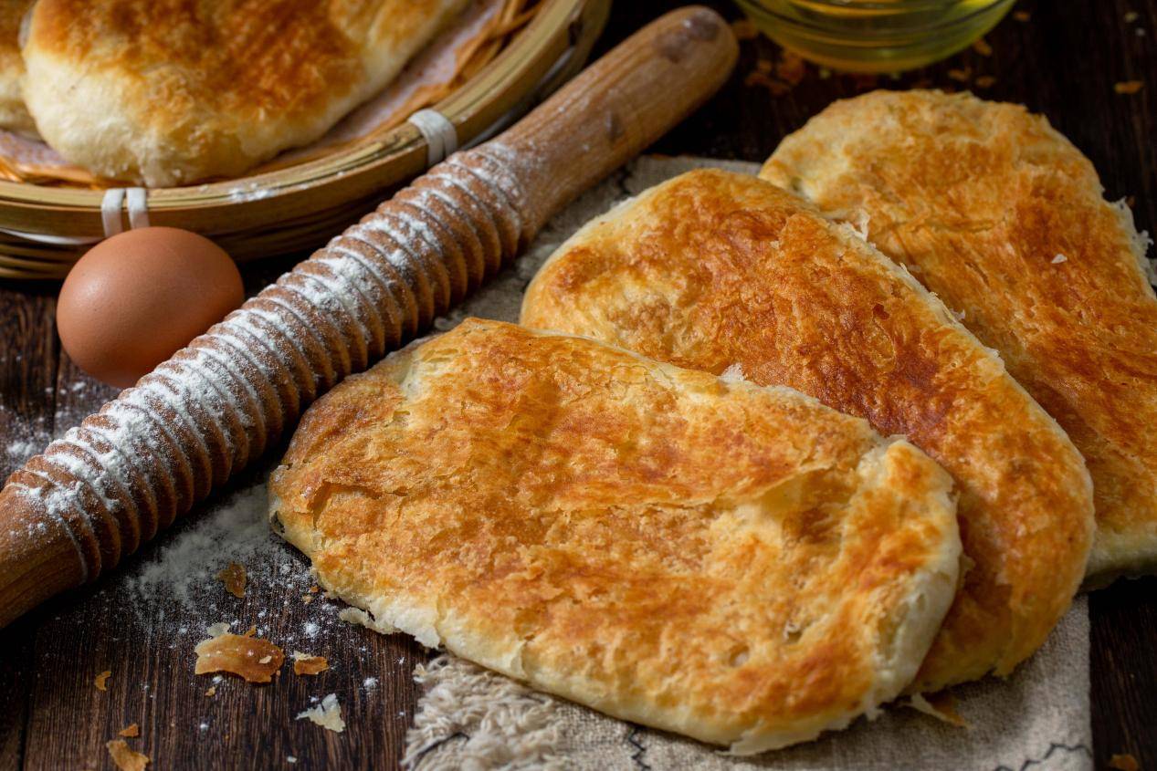 藏在油酥烧饼里的哈尔滨年味记忆