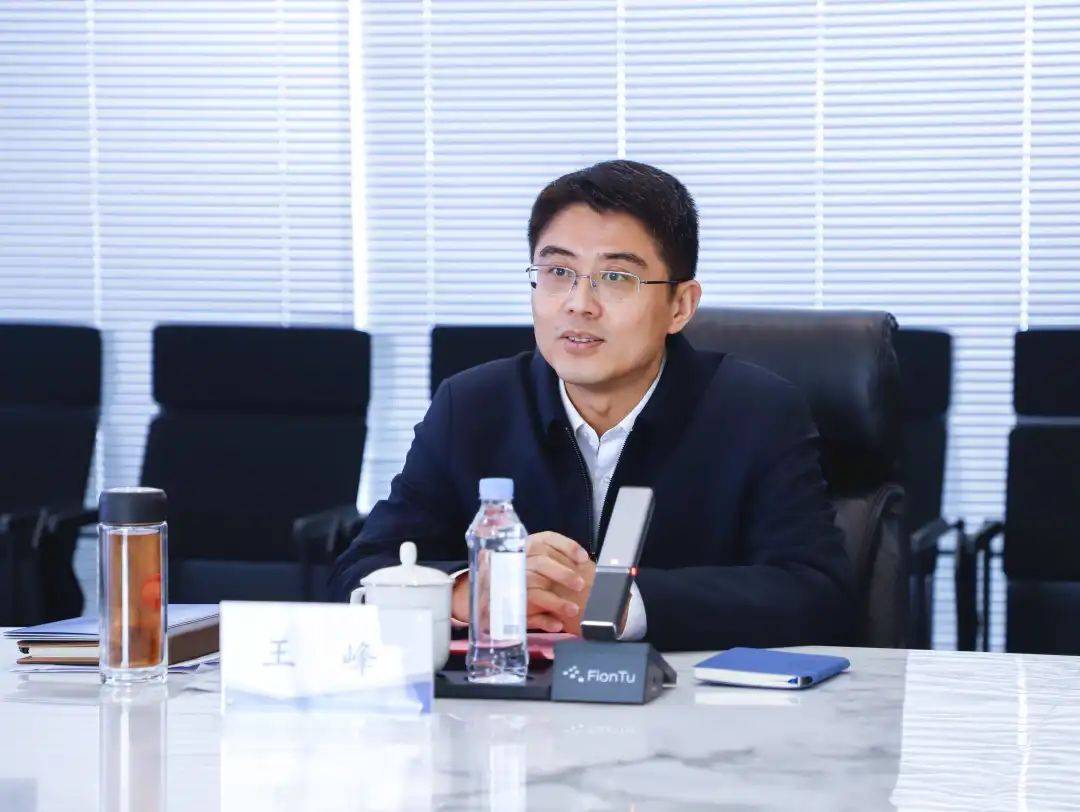 齐鲁制药集团总裁李燕会见乐陵市长王峰一行