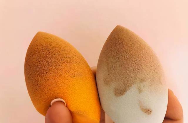 漂亮建议女生，不管多忙最好化“淡妆”，教你简单“4步”易学又漂亮