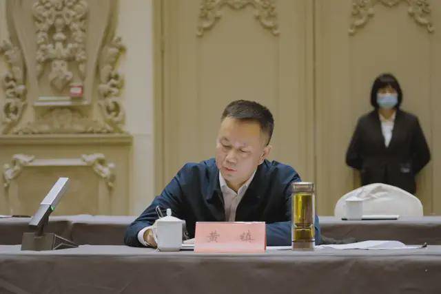 黄陂区领导邱昌春率队赴荆州考察调研还建房建设工作