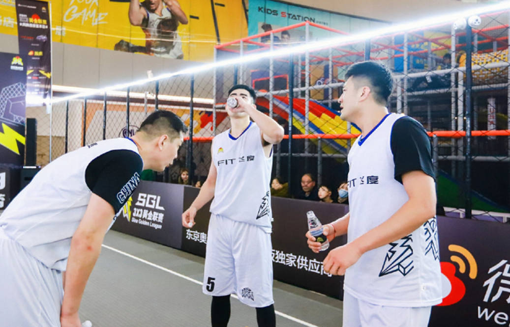 据了解,段江鹏将在第二个窗口期正式加盟同曦, 南京,而经历了过去一年