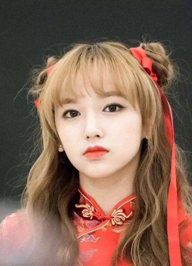 假发21岁红得发紫，被公司压榨丑成大妈？仙女人设崩了？