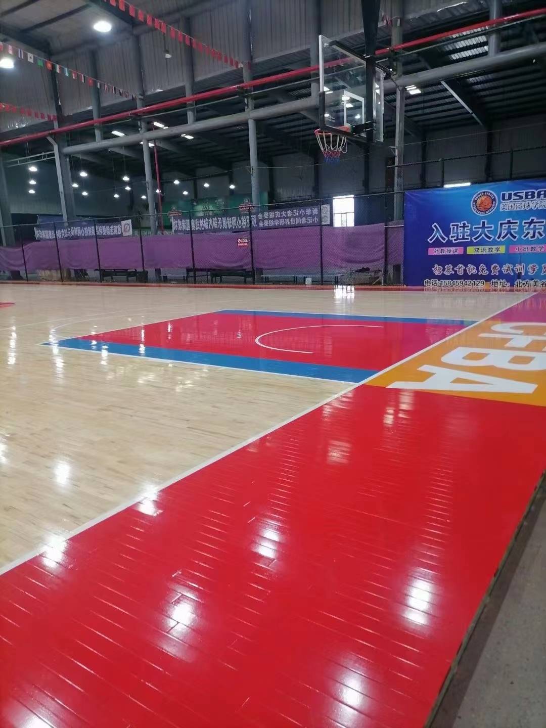 nba球队主场篮球地板彩漆的风格及实际运用(1)