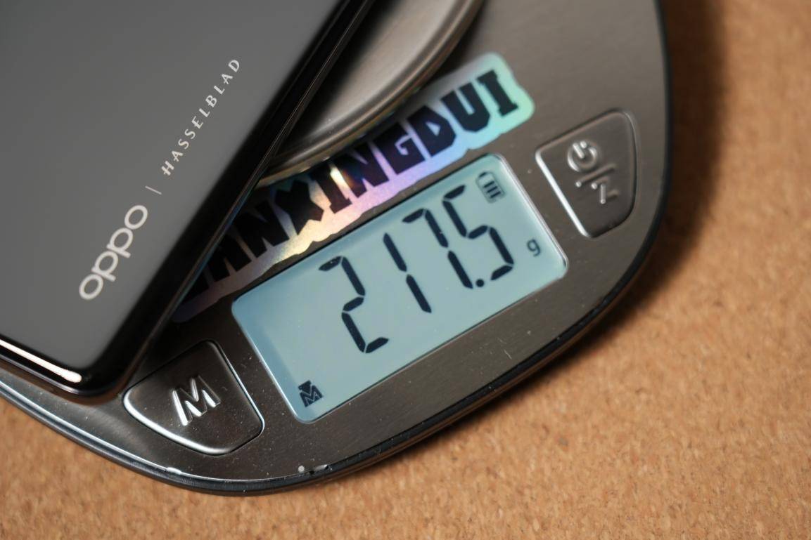 该机|OPPO Find X5 Pro评测：跟一加10 Pro有什么不同？