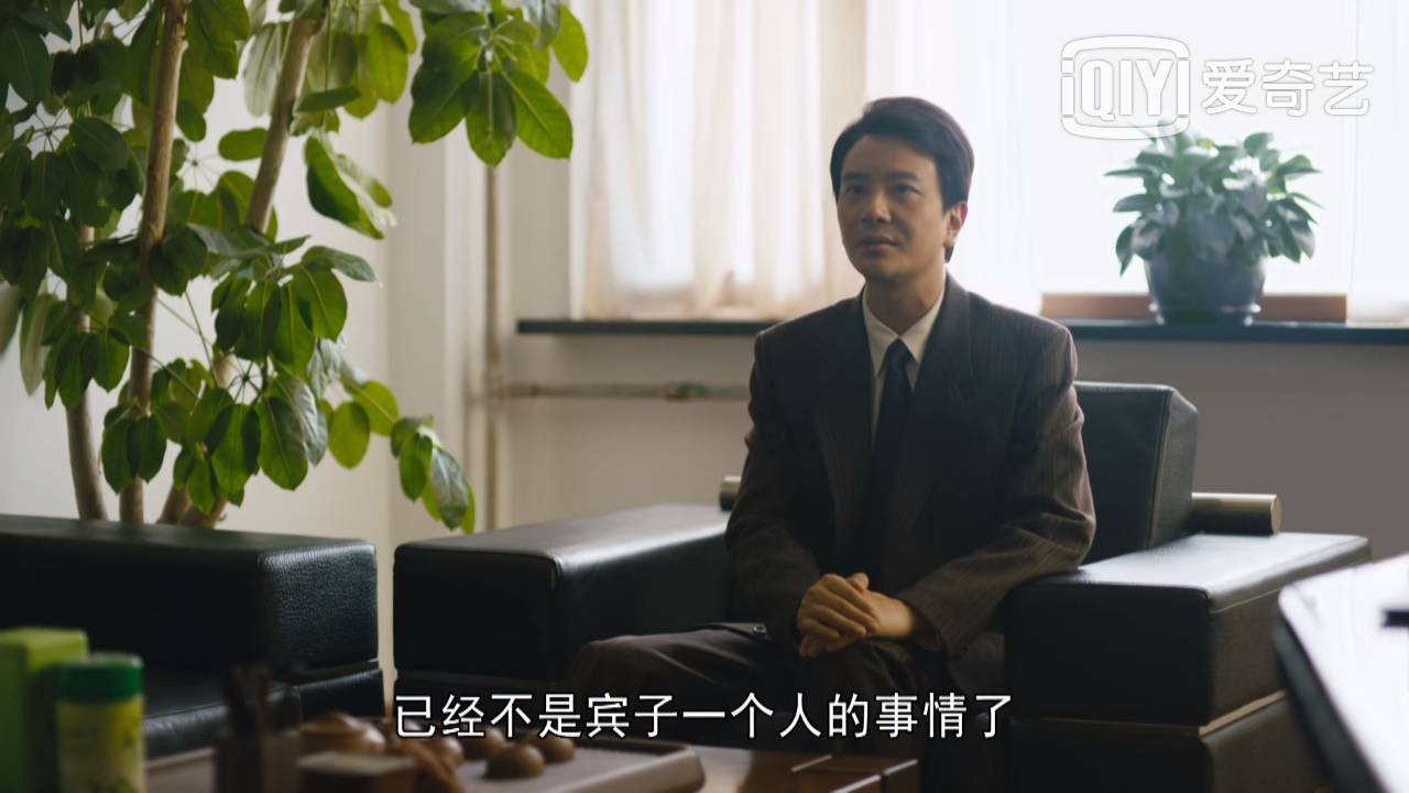 这倒也不是,骆士宾肯定早就想到曾珊会刷手段才会开这招,而不给水哥是
