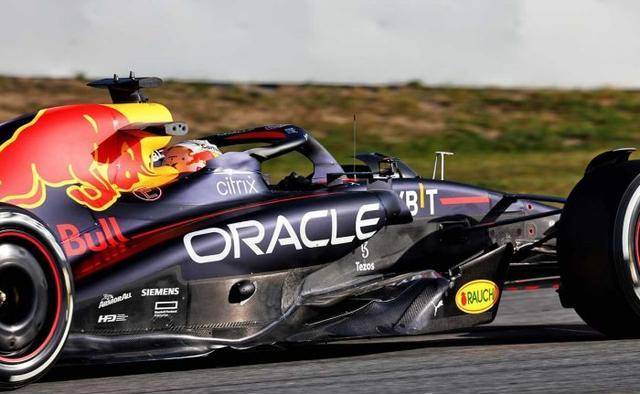 F1测试赛第1天 诺里斯写最快单圈 维斯塔潘成劳模 汉密尔顿悠闲 赛车 里程数 法拉利 太阳信息网
