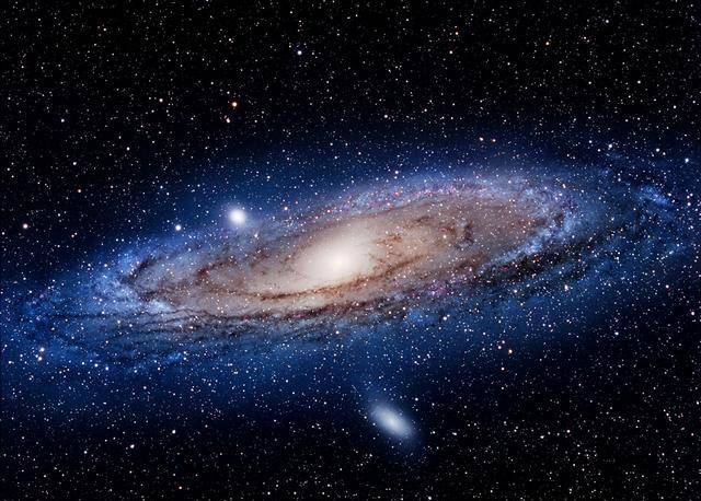 天文学家绘制出银河系与六个古老星系合并的星图