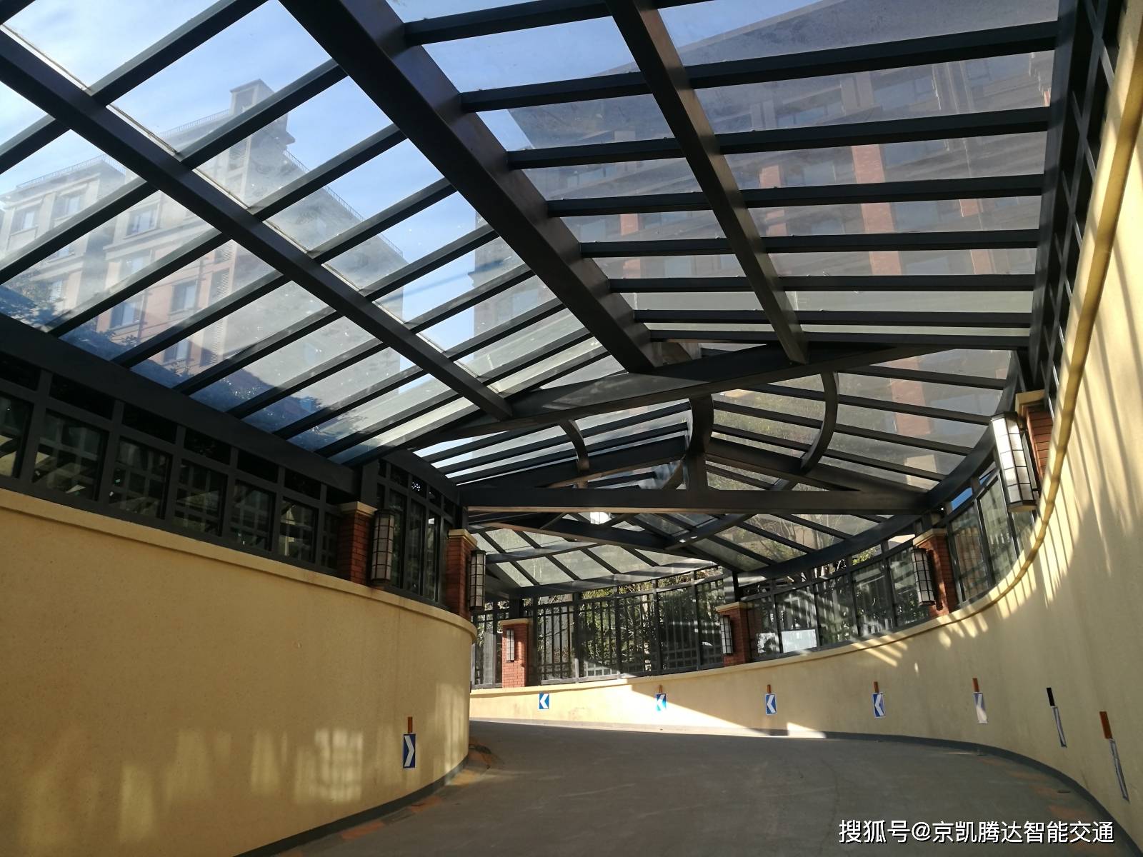 安装地库玻璃阳光棚不是难事,这篇干货分享足矣_施工_车库_地下