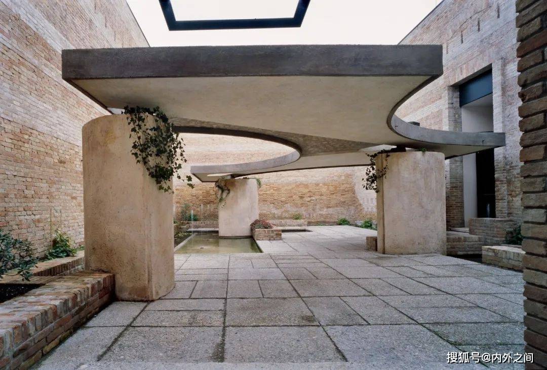 卡洛·斯卡帕 / 威尼斯雕塑花园_卡帕卡诺瓦_意大利_建筑