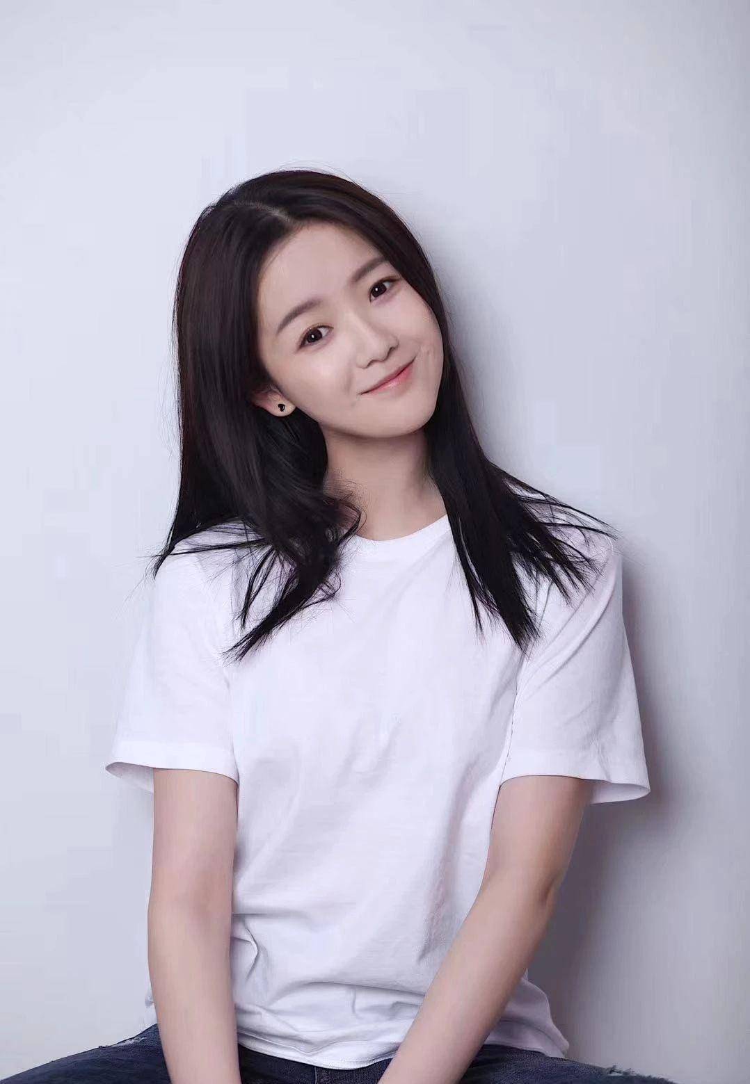 角色|张馨月：一年后终于换下创造101的置顶