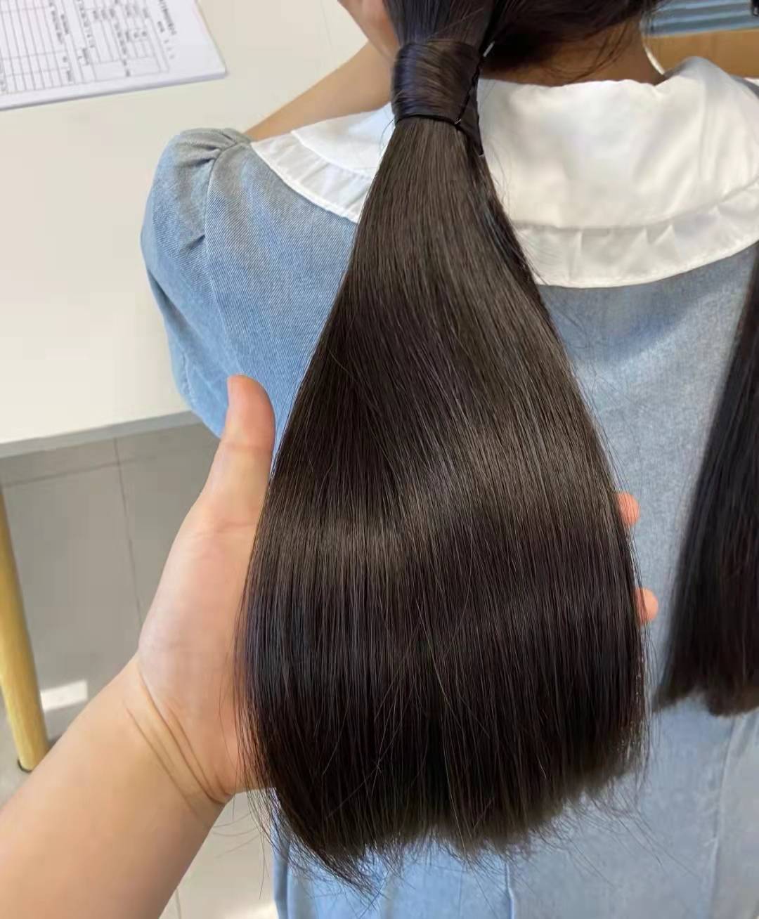 发型40岁以上的女人,建议避免三个“发型”误区,显老拉低颜值