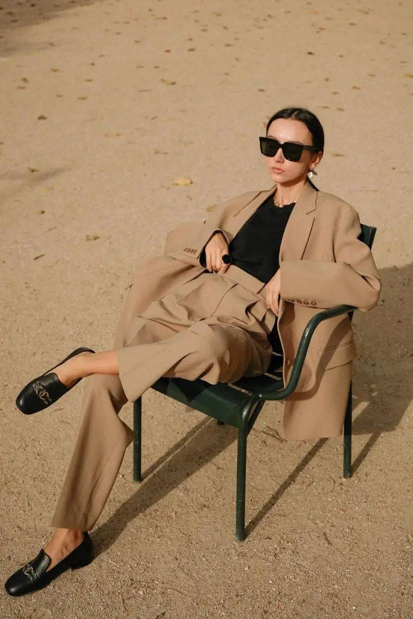 大气 大衣下岗了!开春这么穿,时髦又大气!