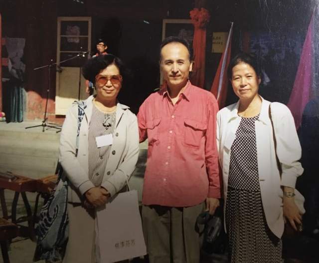 谢莉斯的丈夫郎文曜经历人生的大悲他们将外孙女当女儿