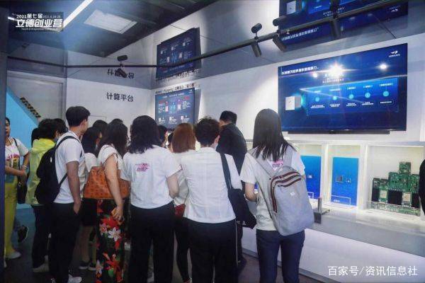 青创智慧张萌遭质疑：被曝借“S2B2C培训”