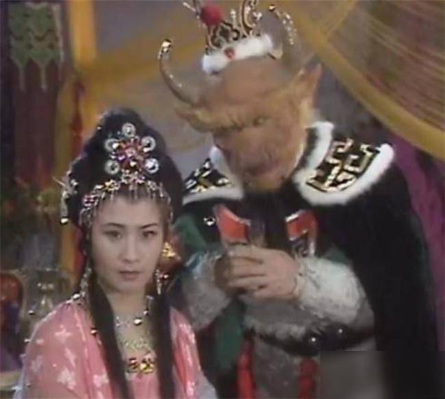 因为|没想到!西游记里的铁扇公主,竟嫁给孙悟空,38岁因癌遗憾离世!