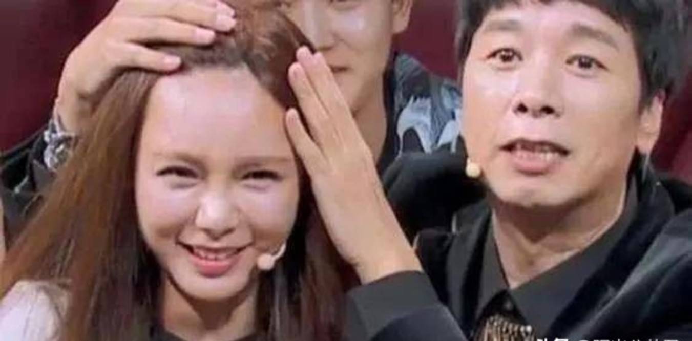 因为看脸是美女,头发一撩全完蛋!这些女星被发际线拖累,个个铁刘海