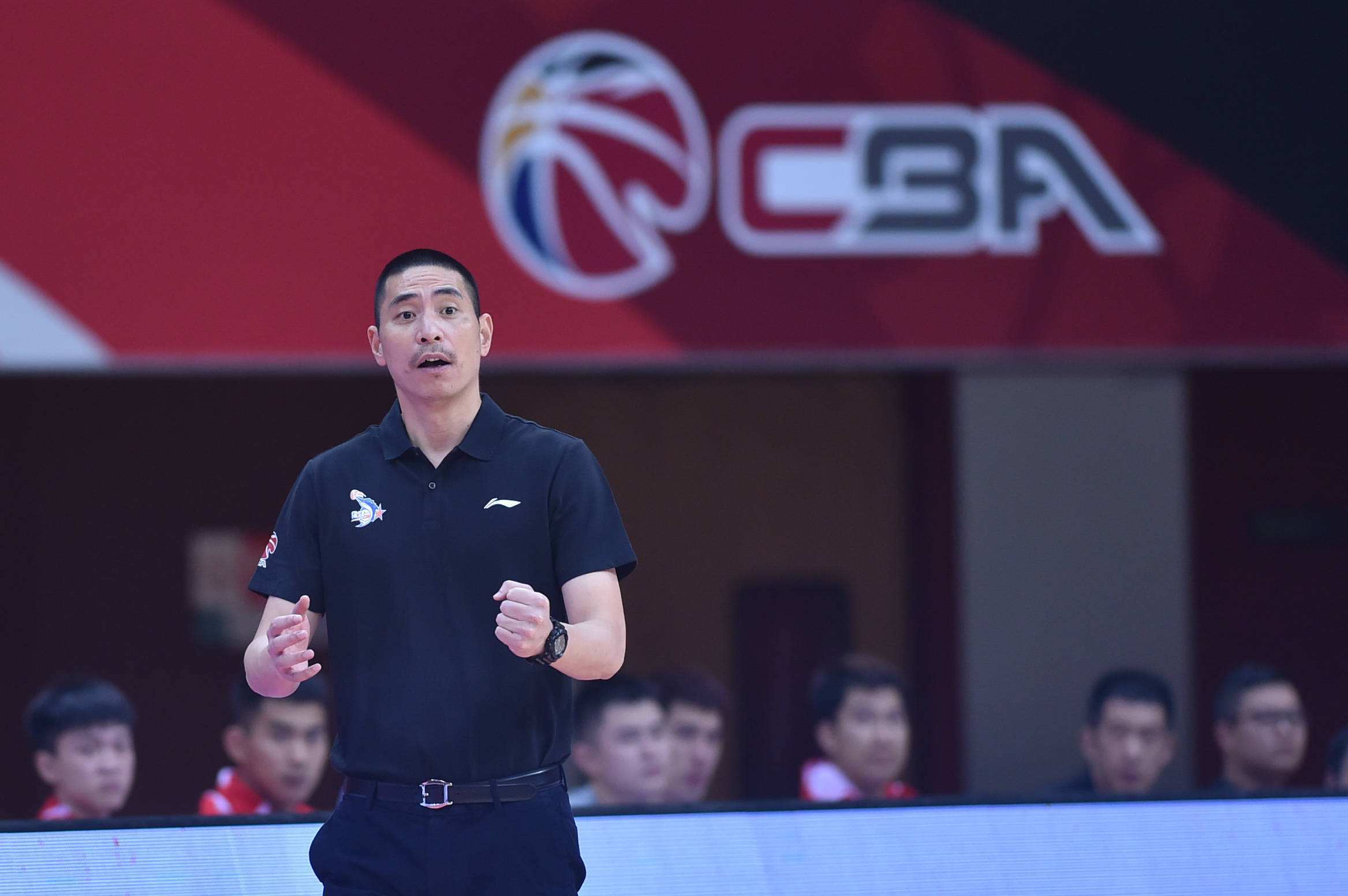 外援连打40分钟不让歇,上半场37分,下半场5分_高登_福建队_宁波队