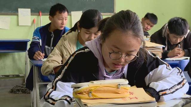 保山市隆阳区民族中学图片