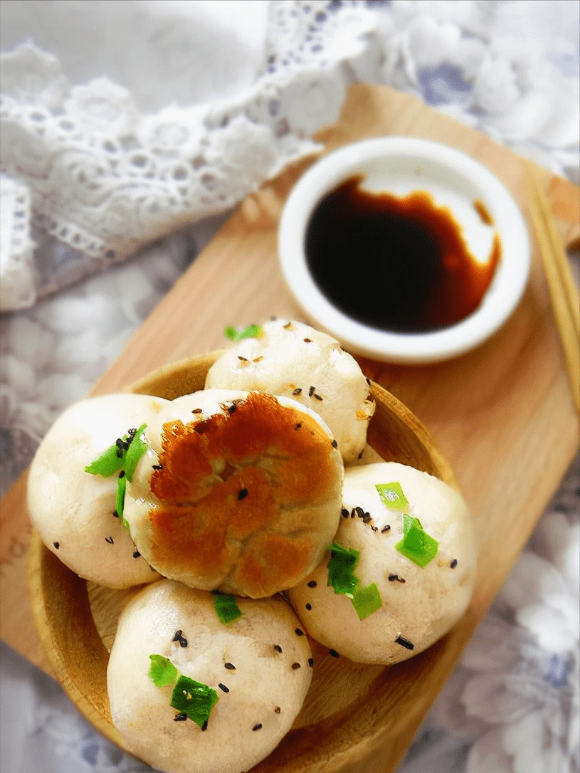 老上海的风味小吃小笼包生煎包馒头春卷有哪个是你难以忘怀的