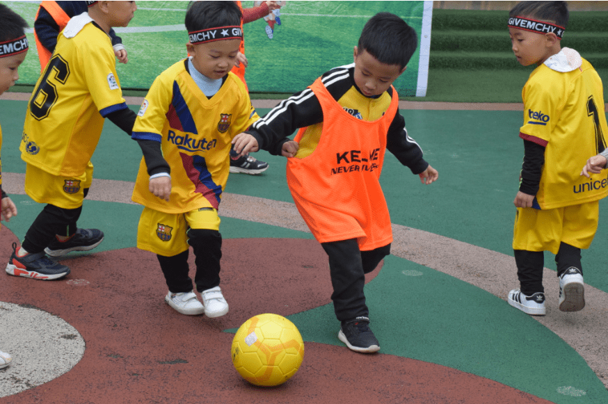 活动|成都市金牛交子幼儿园入选全国足球特色幼儿园