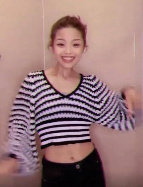 怎么快速瘦成小v脸 f56a76fcc8c84b06902c34f9e931c836.jpeg