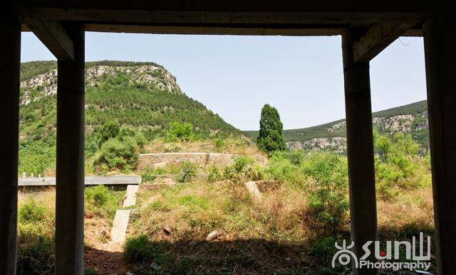 山东肥城山间一座墓,屡毁屡修2400年,主人竟是后世供奉的财神?