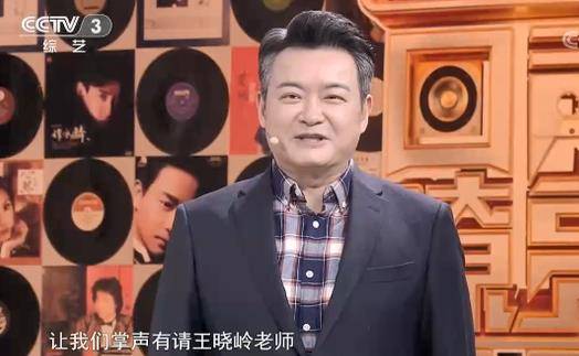 代班|李佳明：第2次亮相《回声嘹亮》，风格成熟沉稳代班主持或将转正