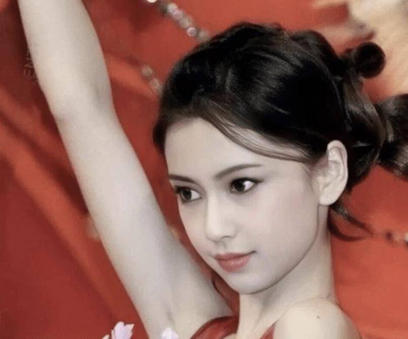 因为瘦脱相的10位女星：皮肉流失，行走的骷髅，瘦成纸片人真的不好看