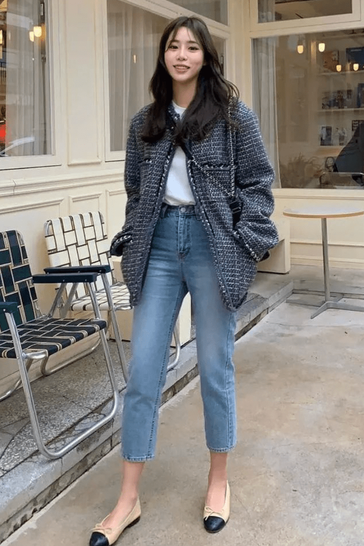 芭蕾 扔掉小白鞋,“牛仔裤+这双鞋”才是2022洋气穿搭!