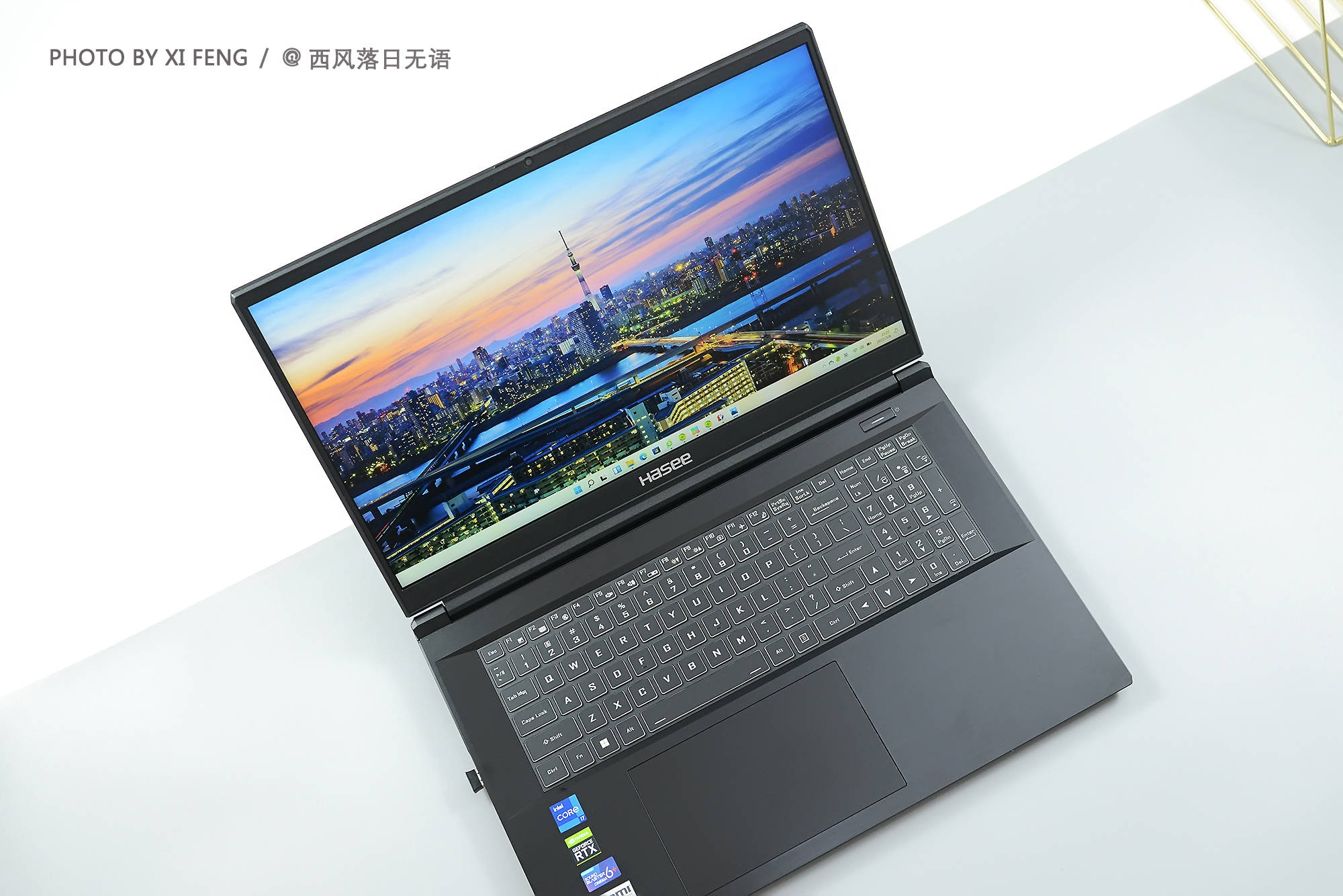 173英寸大屏游戏本神舟战神g8da7np应该是唯一性价比选择