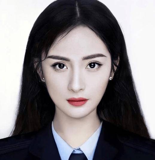 连原明星遇到“韩式证件照”，热巴甜美，刘诗诗温柔，赵丽颖太美了吧！
