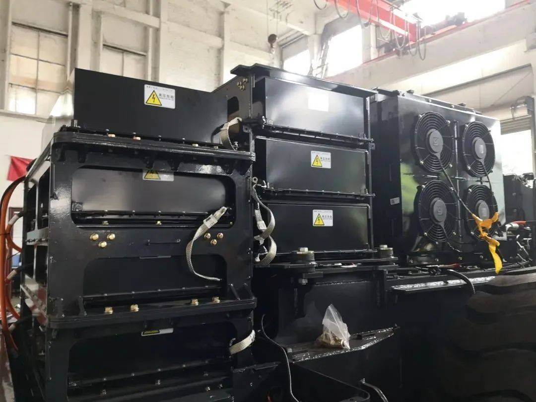 【21-sun测评】电池质保五年，柳工856E-MAX电动装载机值得考虑