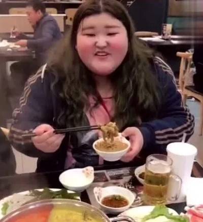 空腹|早上空腹“禁止”吃3物，会让你越来越胖，难怪“大象腿”一直在