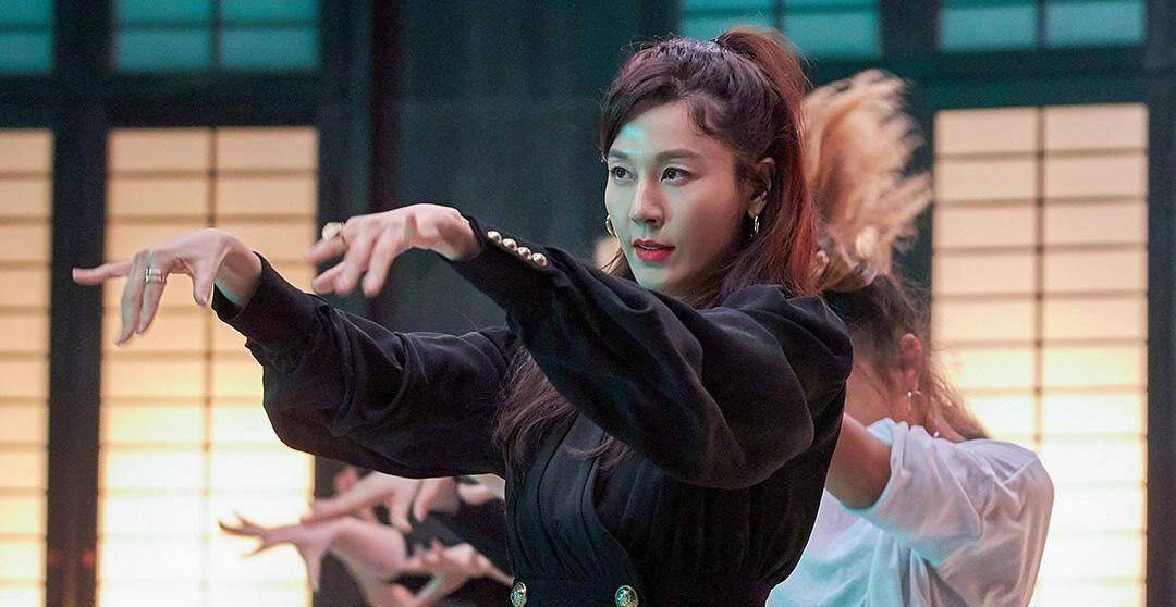 《再次十八岁》首播,开局余欢水气象,金荷娜依旧美艳动人_电视剧_剧情