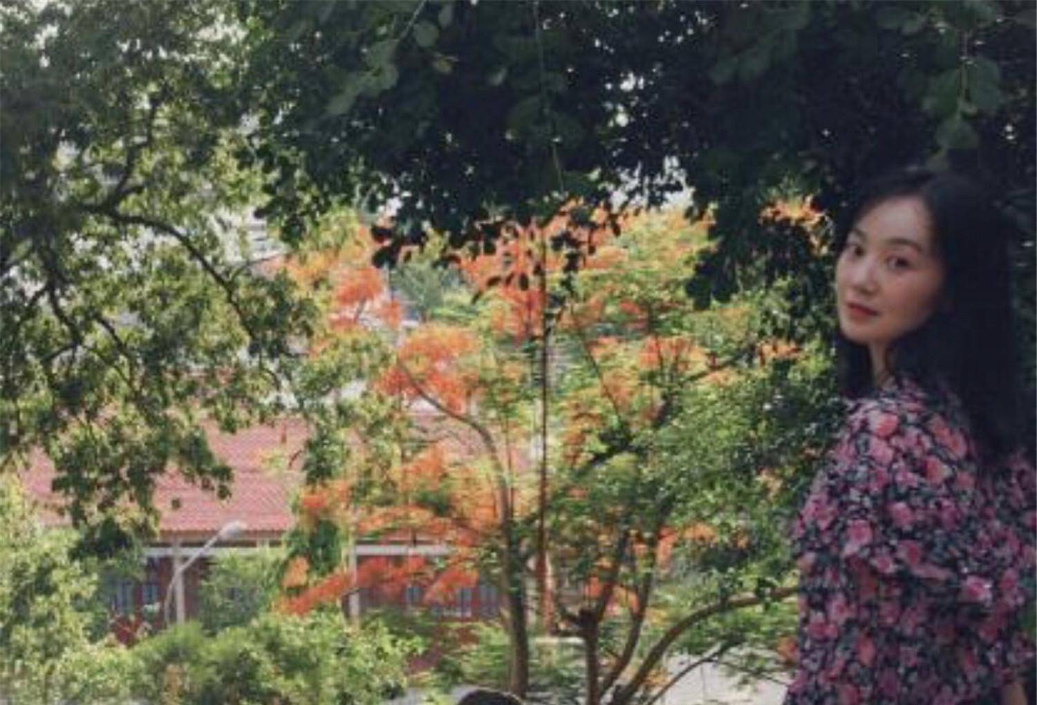 战菁一|还记得《甄嬛传》的忠心丫鬟流朱？戏里很普通，今38岁美到认不出