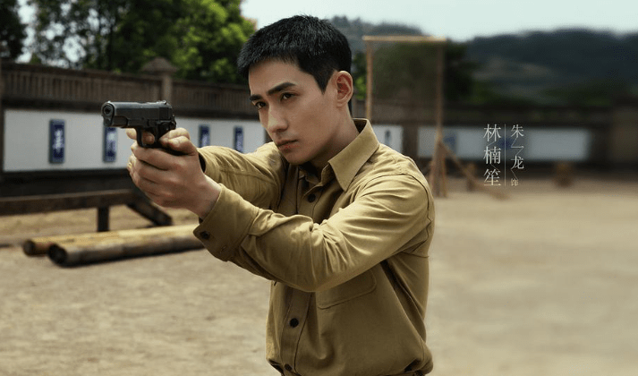 八卦爆料|《叛逆者》开播收视第一,王志文变脸演技太绝,柳云龙遇到对手了!