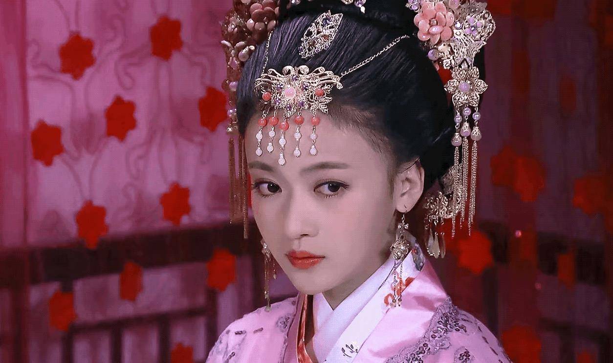 5位曾经惊为天人的女星,现在个个变了样_沈傲君_赛西施_美人