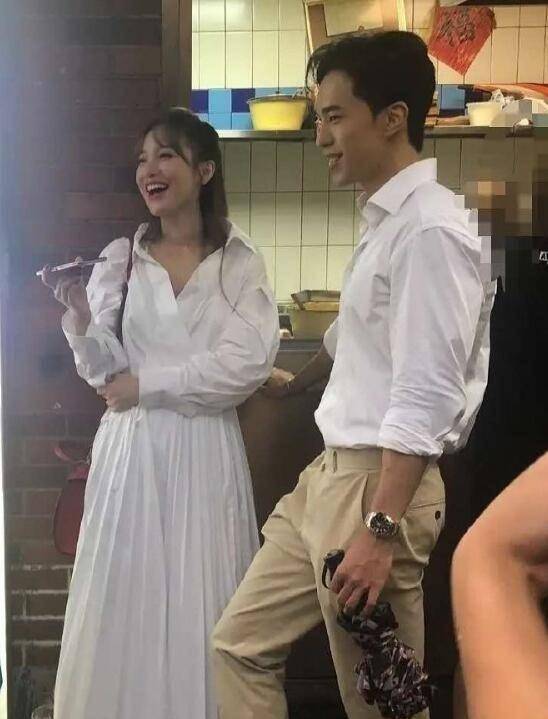 相亲成功了 金莎与神秘男约会被偶遇穿情侣装还获男方撑伞疑恋爱 冷干机 吸干机 冷冻式干燥机 吸附式干燥机 压缩热零气耗吸干机 凌宇