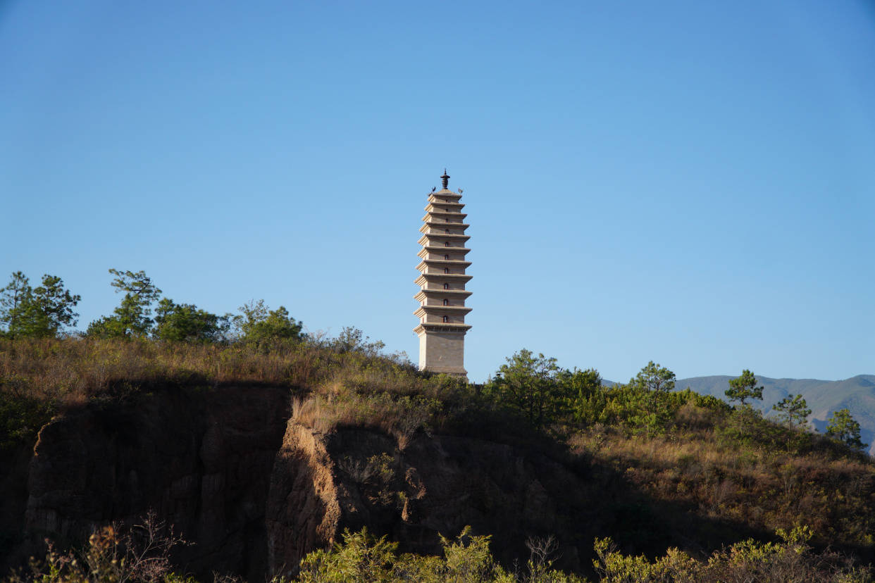 无量|云南南涧不仅有无量山樱花，还有个土林不输元谋，关键还不要门票