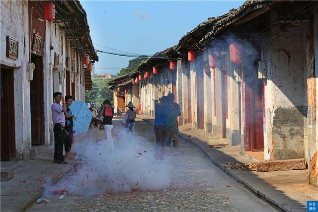 南雄|广东韶关南雄千年古巷，1500米长的珠玑巷，被誊为“广东第一巷”